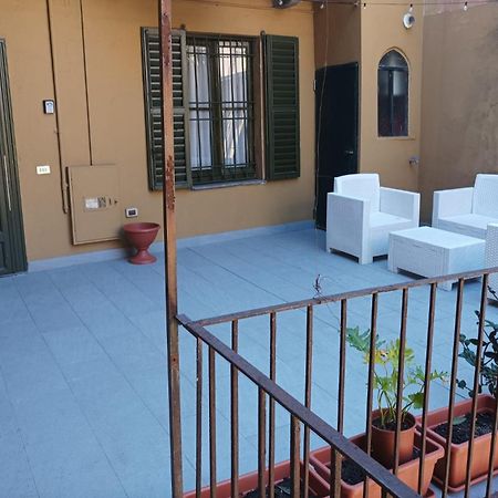 La Corte Di Emily Ap. 2 Hotel Milan Exterior photo